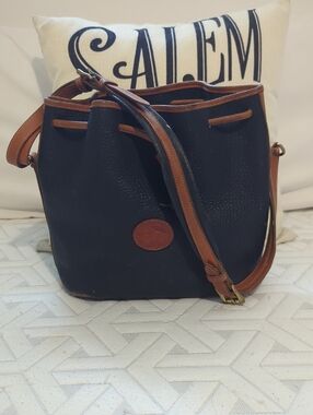 Dooney And Bourke Black Pebbled Leather Bucket Bag